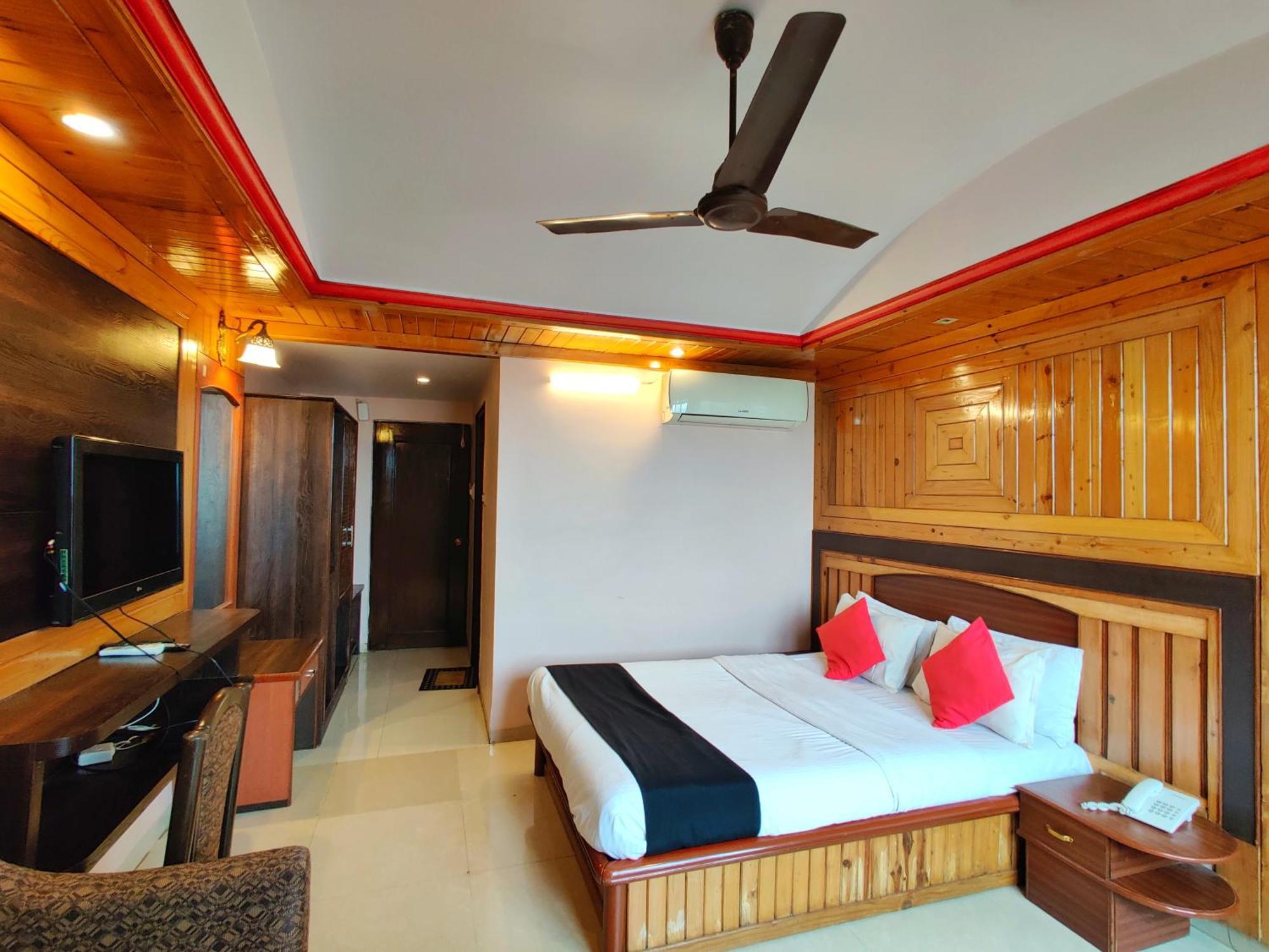 Hotel Pratap Heritage Mahābaleshwar Exteriör bild