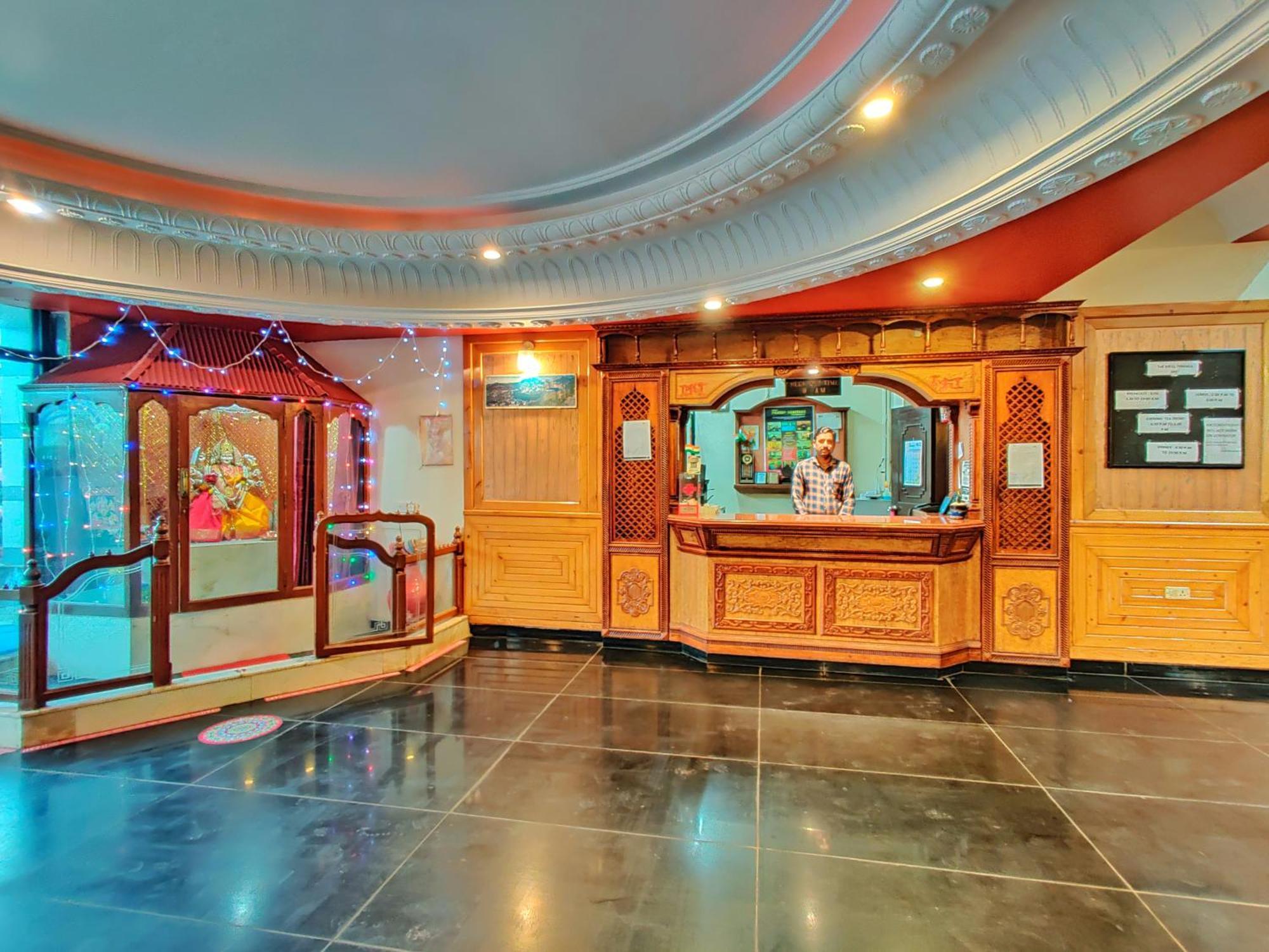 Hotel Pratap Heritage Mahābaleshwar Exteriör bild