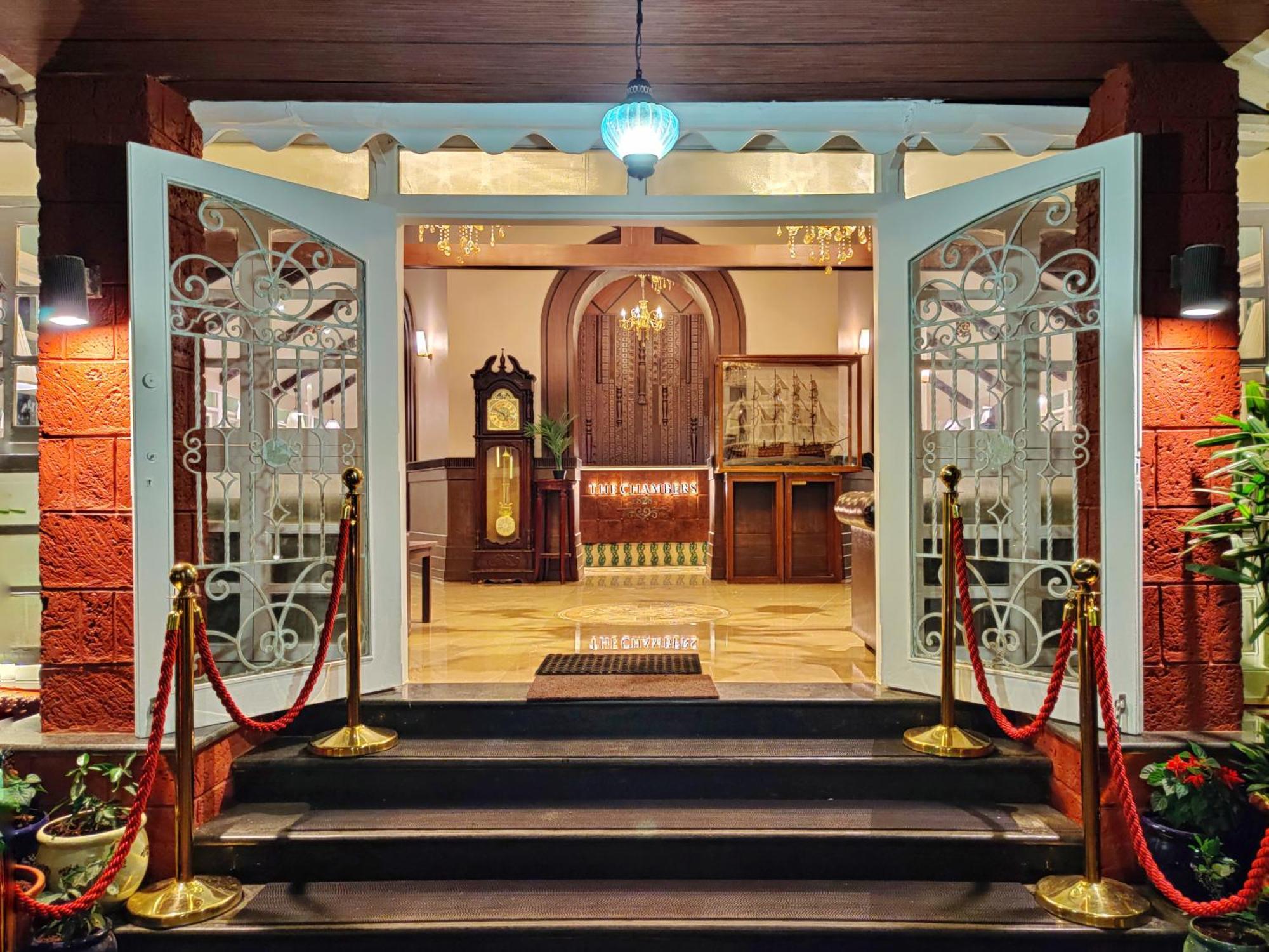 Hotel Pratap Heritage Mahābaleshwar Exteriör bild