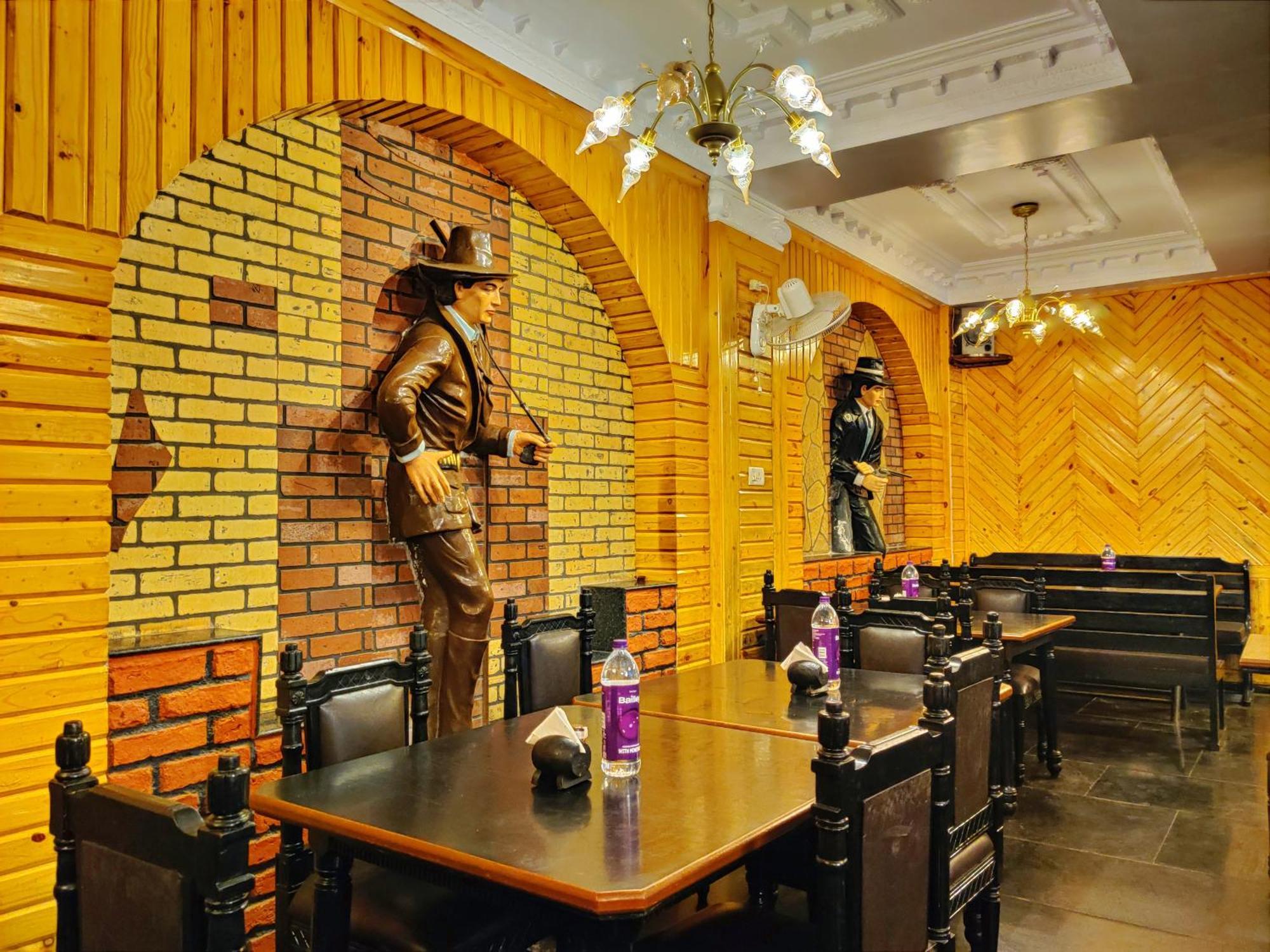 Hotel Pratap Heritage Mahābaleshwar Exteriör bild
